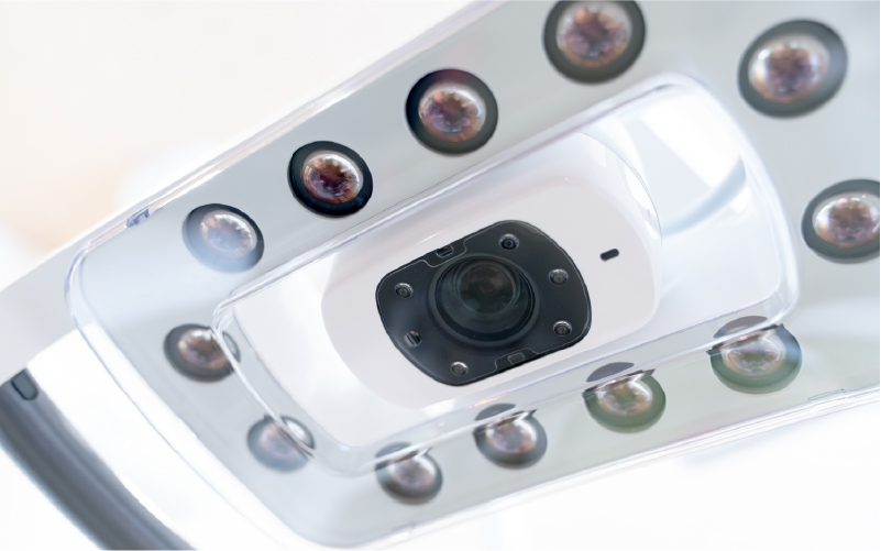 ユニットライト内蔵カメラ