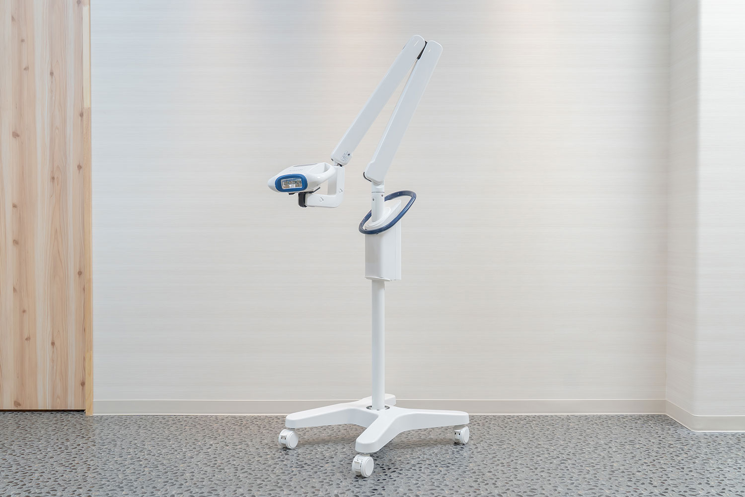 ホワイトニング機器